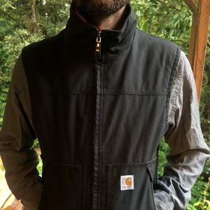 Men’s small Carhartt vest.